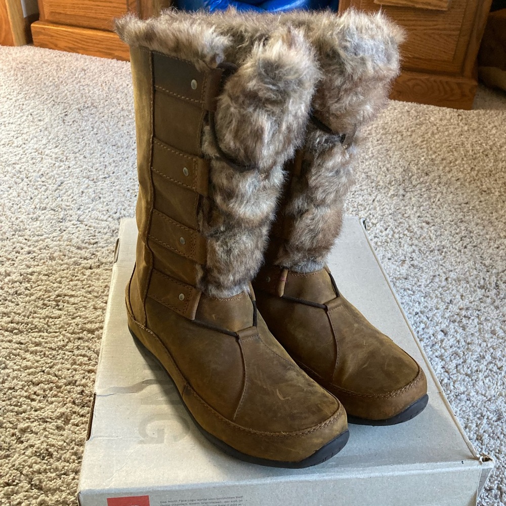 Northface Abby IV Luxe Winter Boots
